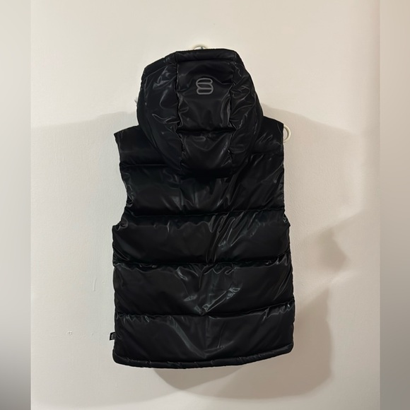 Aritzia The Super Puff™ Vest - Liquid Shine - Picture 3 of 10